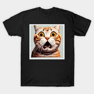 Funny Scared Cat Face, Cat Lover, Scaredy cat T-Shirt